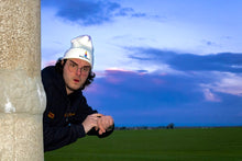 Load image into Gallery viewer, Smoke Different Beanie – Cream